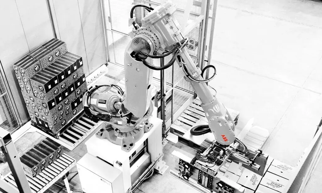 ABB-Robotics-Packaging-bw