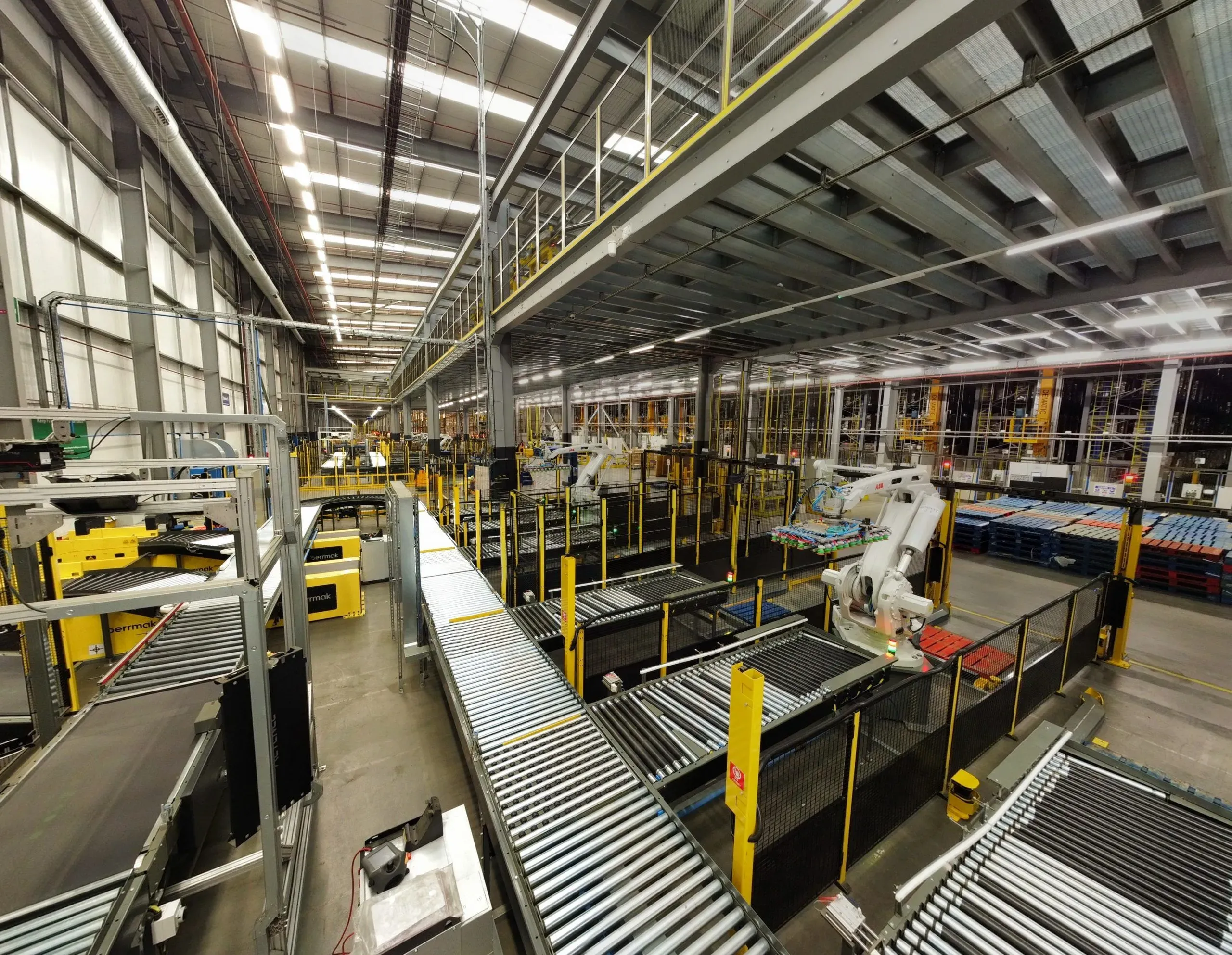 Robot_Conveyor_1-scaled